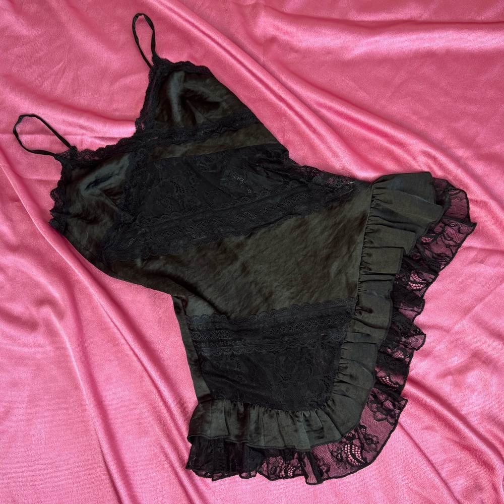 SOLD ON DEPOP🖤Widow Lace Slip Dress🖤